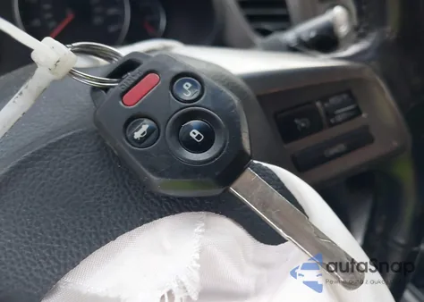 2013 Subaru Outback 2.5I Premium z USA, uszkodzony, nr VIN 4S4BRBCC5D1296838